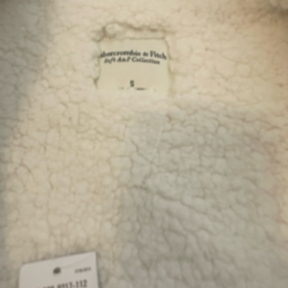 Soft Abercrombie cardigan with pockets - Picture 2 of 2